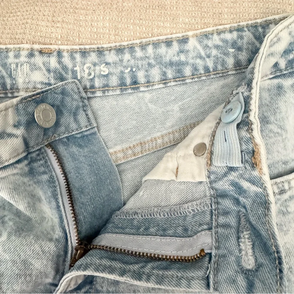 GAP kids Denim Shortie Shorts